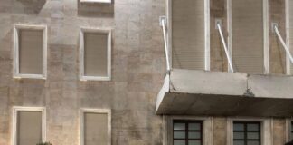 FOTO/ Balla: Punonjësit e bashkisë riparuan dëmet e huliganëve të Sali Berishës