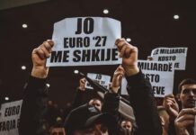 Tifozat Kuq e Zi: Nuk do jemi në Varshavë, për FSHF-në rëndësi ka kush kalon nga dera e pasme