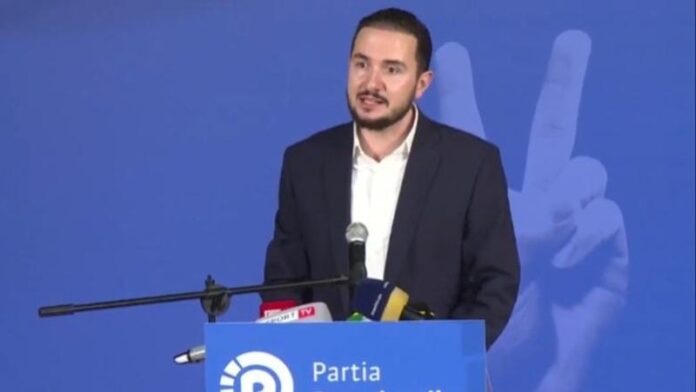 -800-0-1764785802x1764784072-ervinsalianji-769