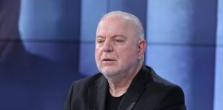 “Keqardhje si ka përfunduar PD!” – Baton Haxhiu: Kush përjashtohet nga Berisha, duhet ta ketë për nder! Po i jep fund partisë