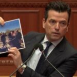 Bllokoi foltoren e Kuvendit dhe pengoi zhvillimin normal të seancës, PS kërkon përjashtimin e Agron Shehajt për 20 ditë nga parlamenti