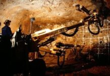 Vizita në Tiranë e ambasdores së SHBA në Athinë, Kathimerini: Marrëveshje investimi greko-amerikan në Bilisht