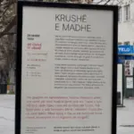 Skandali në Prishtinë/ Ekspozita e masakrave të luftës me të dhëna të pasakta, autorët nuk marrin përgjegjësi