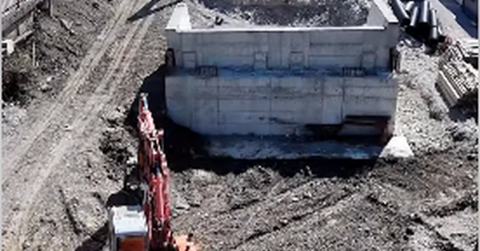 -800-0-75ae05f677584611a635c86117057c14