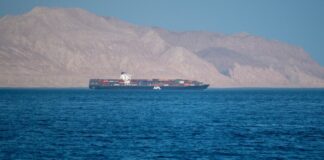 Shërbimet e sigurisë japin alarmin për shtyrjen e tranzitit të anijeve nëpër Ngushticën e Hormuzit, rritet rreziku për sulme