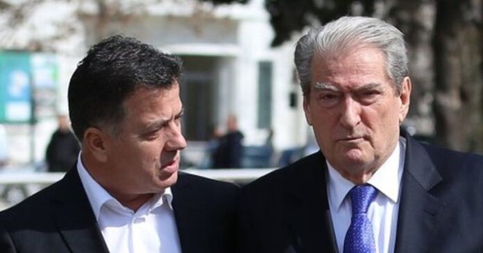 -800-0-c2f8a2129bc8afe1e7fcf238a516adbb