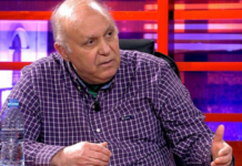 Doktorët e treguan veten që s’janë për politikë, Tritan Kalo: Vendit i duhet një opozitë…