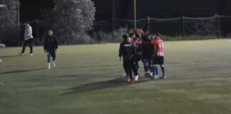 Play off “Sunday League”/ Barrikada kalon në çerekfinale