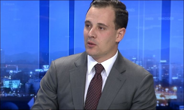 Prezantohet raporti vjetor i IMT  nënkryetari i Bashkisë së Tiranës  Do vijojmë deri në lirimin e çdo hapësire publike  Mirëkuptues ndaj biznesit e bashkëpunues me komunitetin