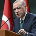 “Do të qëndrojmë larg këtij ferri”, Erdogan: Turqia nuk do të përfshihet në luftë me Iranin