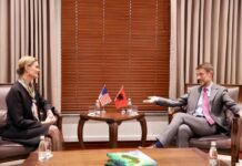 Hoxha takim me të ngarkuarën me punë të SHBA: Thellim i bashkëpunimit për sigurinë, Shqipëria krah aleatëve për paqen ndërkombëtare