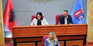Mblidhet Këshilli Bashkiak, Anuela Ristani: 230 familje përfitojnë ndihmë ekonomike, shtohen fondet për studentët dhe pensionistët