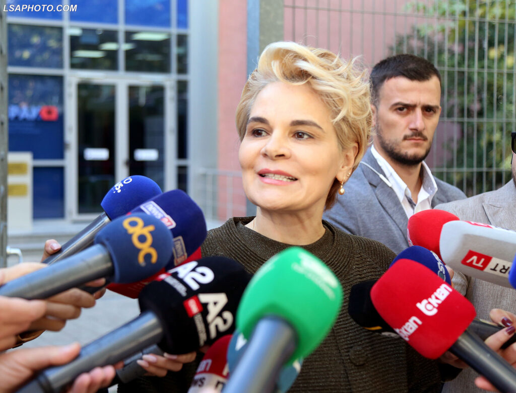 ANALIZA  Në Shqipëri  shfrytëzimi i famës së personazheve të njohur për të shmangur burgun  Rasti Kryemadhi