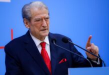 Berisha e bojkotoi votimin për rezolutën ndaj Iranit në Kuvend, “lan duart” me reagimin: Mbështesim Amerikën