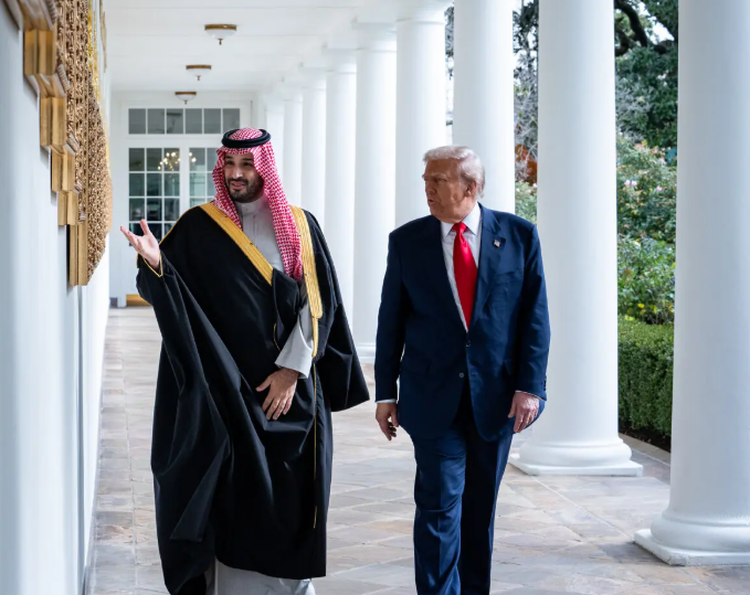 Udhëheqësi i Arabisë Saudite bisedë telefonike me Trump  i kërkon të vijojë luftën në Iran