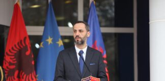 Prezantohet Drejtori i ri, ministri Lamallari: Policia e Shtetit, institucion në shërbim të qytetarëve, jo mbi ta. Garant i rrugëtimit drejt BE