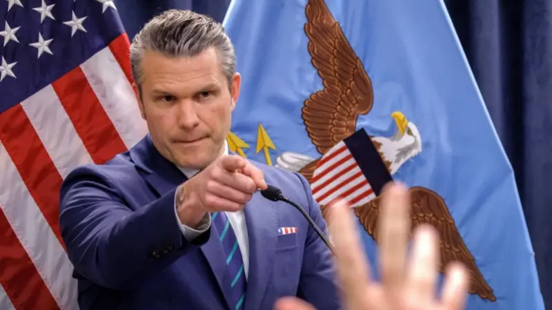 Sekretari i Mbrojtes në SHBA  Sulmet ndaj Iranit në orët në vijim do jenë dramatike