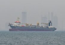 Tronditen tregjet globale nga lufta në Iran