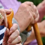 Njerëzit e vështirë ju plakin, studimi: Trupi, plakje shtesë biologjike çdo vit