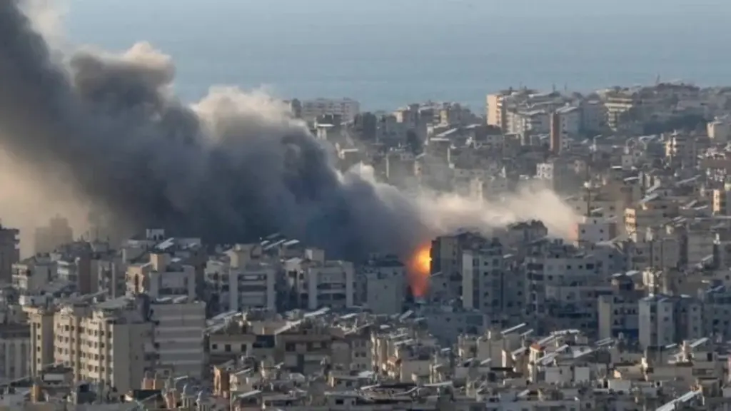 Irani  thyen  heshtjen  Nuk kemi kërkuar kurrë armëpushim apo negociata me SHBA në