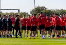 Kuqezinjtë nisin nga e para/ Pas eliminimit, Shqipëria përgatitet ndaj Ukrainës në miqësoren e Valencias