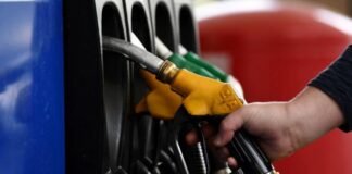 Rritja e çmimit të karburanteve, Konfindustria thirrje qeverisë: Hartoni paketa fiskale antikrizë, ulni taksën e qarkullimit të automjeteve!