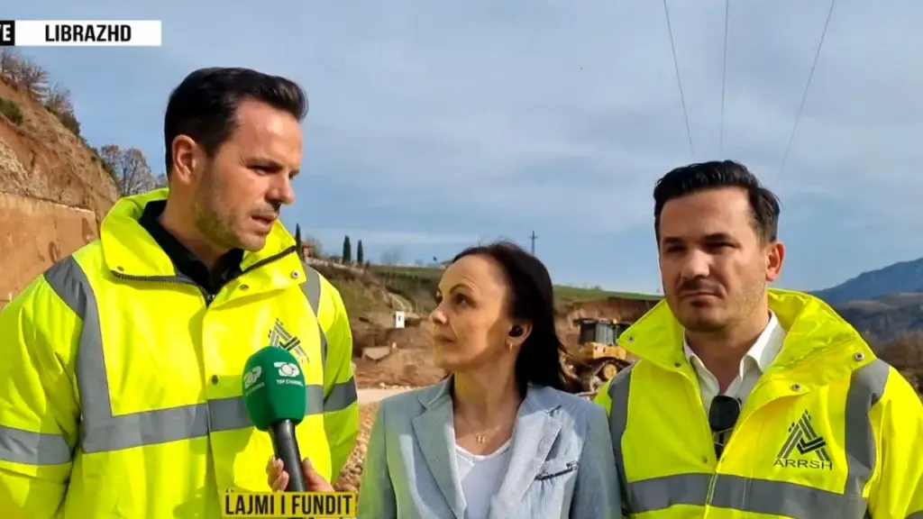 Pas 10 ditësh bllokim  Aksi Librazhd Prrenjas hapet nesër në orën 12 00