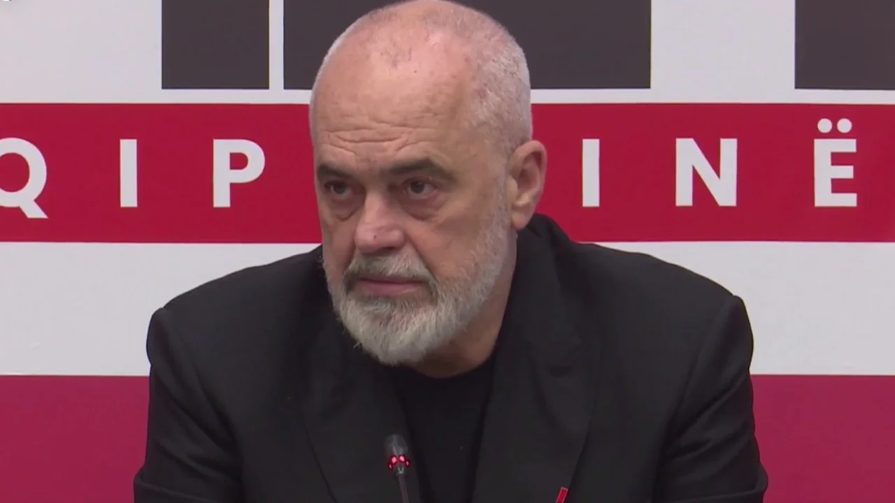 “Kriza po ndodh në të gjithë dynjanë”/ Rritja e çmimit të naftës, Rama: Ka vende që e kanë më të lartë se ne, por do të bëjmë një transformim…