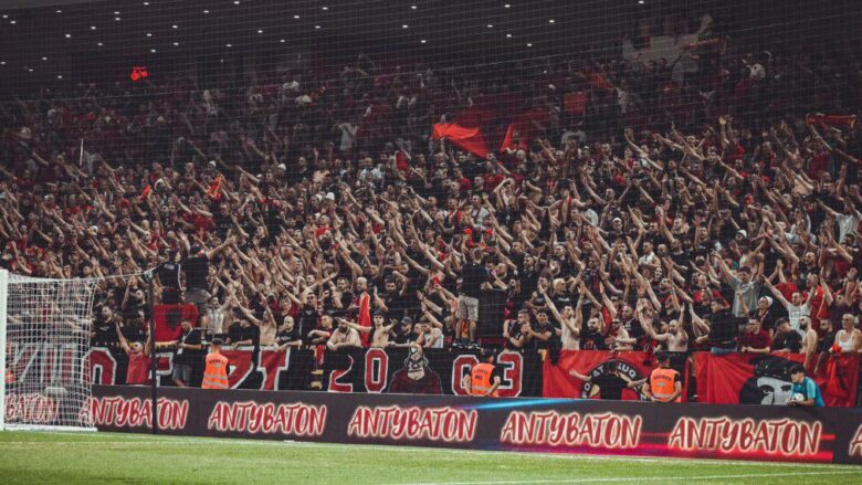 Ndeshja nda Polonisë  Interesim i jashtëzakonshëm për Kombëtaren  mbi 10 mijë kërkesa për bileta