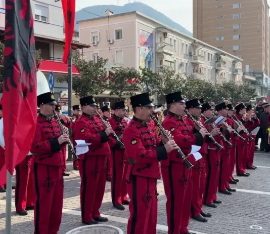 582 vjet nga Besëlidhja e Lezhës/ Homazhe, ecje simbolike dhe festime në nderim të Gjergj Kastriotit