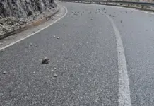 Nis shkatërrimi i shkëmbinjve në malin e Torovicës në Lezhë, prej 8 vitesh rrezikonin jetën e qytetarëve të zonës