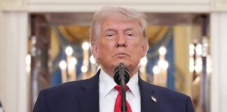 TRUMP ultimatum IRANI-t: Hap Ngushticën e Hormuzit, ose të martë do shikoni FERRI-n