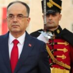 Pashkët ortodokse, Begaj uron besimtarët: U përhaptë kudo drita e pranisë së Zotit dhe ndriçoftë jetën tuaj