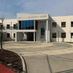 Transformohet shkolla “Kolë Jakova” në zonën e Bregut të Lumit, Ristani: “Gati për të mirëpritur 500 fëmijë; Standarde cilësore në të gjithë Tiranën”