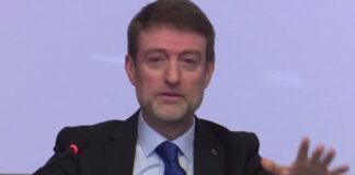 Negociatat me BE, kryeministri Rama në bashkëbisedim me të rinjtë! Ministri Hoxha: Procesi na takon të gjithëve, ju duhet të kontribuoni!