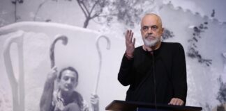 Tiranë/ Hapet në COD ekspozita e Salvador Dali, Rama: Ky koleksion është një ftesë për në ‘parajsë’