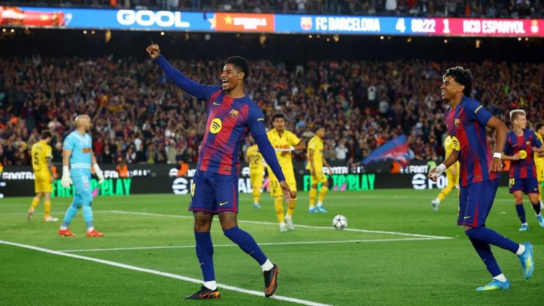 Barcelona s e diskuton derbin  vendos njërën dorë te titulli