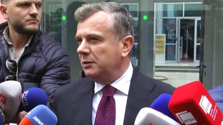 Afera Partizani  Dëshmon Balla  Brenda 6 muajve u bë procedura e njohjes dhe kthimit të godinës  kompleksi u hoq nga plani i ushtrisë  Malltezi përfitoi nga vjehrri kryeministër