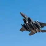 Zyrtarët amerikanë: Një anëtar i ekuipazhit shpëtohet pas rrëzimit të aeroplanit të SHBA-së në Iran