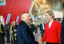 VanHorn viziton Rinasin, bashkëpunim për standarde më të larta sigurie