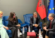 “Nuk jemi vetëm numra”/ Pas debatit në Samitin e Diasporës Balla pret në Kuvend juristen Eva Baçi, çfarë u diskutua