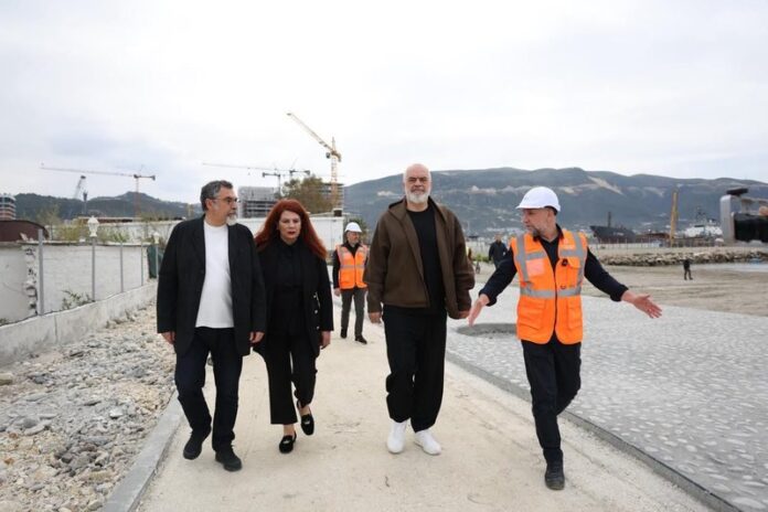 -800-0-03a60824512615385ec77927b1f40093