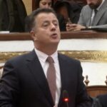 I tha Ballës “do të të rrjep si kec” dhe e qëlloi me shishe, Flamur Noka përjashtohet 20 ditë nga Kuvendi