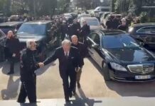 Dështimi i protestave vijon, Berisha i ‘shtrin dorën’ partive të tjera opozitare: Është koha të jemi së bashku