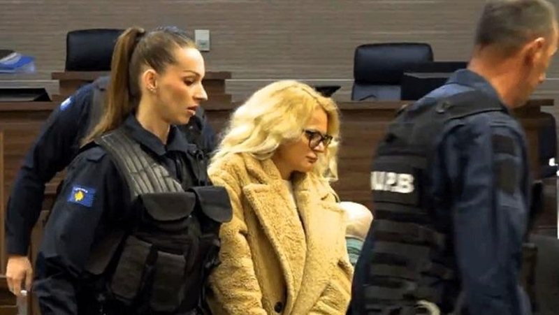 I dha Serbisë të dhëna sensitive  punonjësja e OSBE së e akuzuar për spiunazh del para gjykatës në Prishtinë