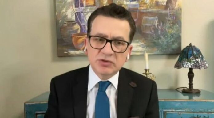 Spahiu: Pse populli nuk e votoi Mimoza Ahmetin si deputete në vitin 2001, por e pëlqen si banore të një reality show?