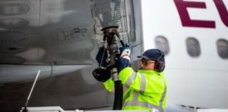 Çfarë ndodh nëse mbaron karburanti për avionët? Sa muaj garantohen fluturimet dhe cilat do të anulohen, ja 4 skenarët