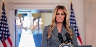 Çfarë dreqin po mendon Melania Trump?