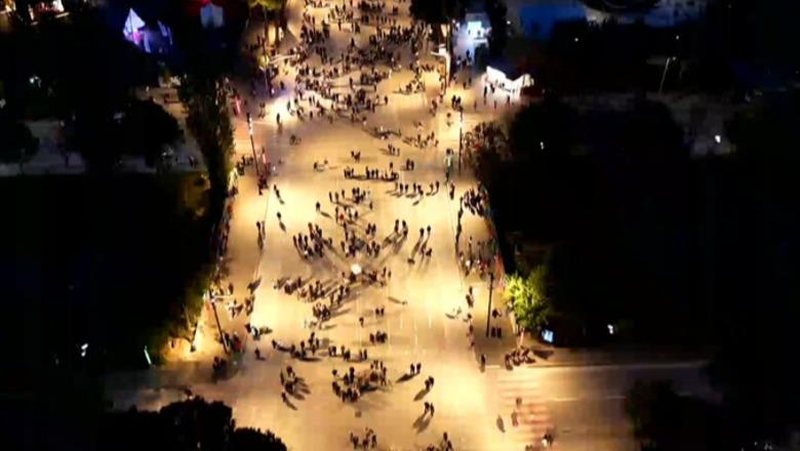 Demokrati kritika Berishës  Jemi të lodhur  njerëzit po zvogëlohen  ndryshoni strategji në protesta