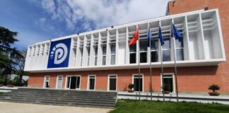 ‘Emigrimi’ brenda llojit – Kur bashkia shihet si varkë shpëtimi nga PD-ja